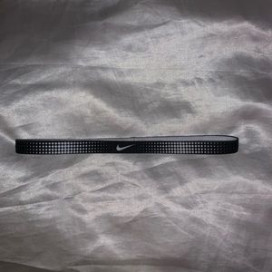Nike headband/ FREE W/ PURCHASE